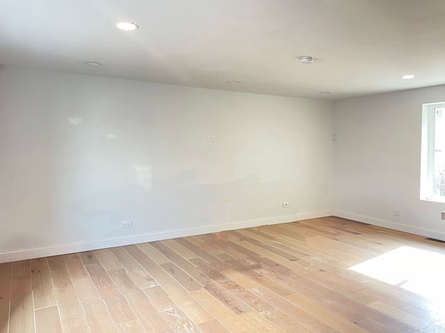 2521 120th Street, Blue Island, IL 60406