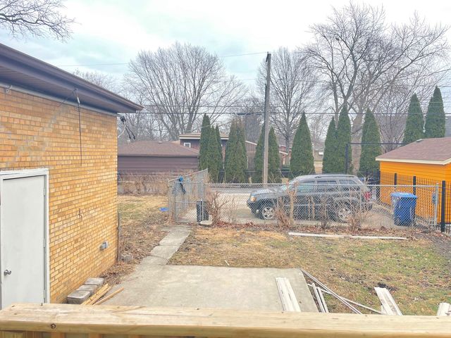 2521 120th Street, Blue Island, IL 60406