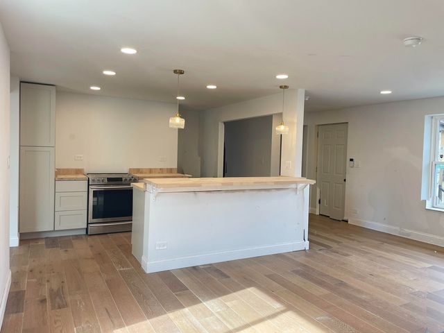 2521 120th Street, Blue Island, IL 60406