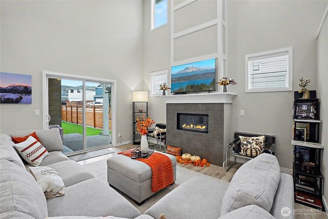 15137 Tyee Drive E, Bonney Lake, WA 98391