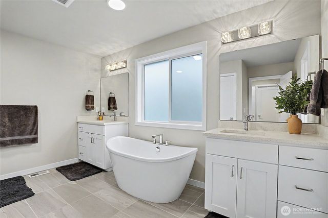 15137 Tyee Drive E, Bonney Lake, WA 98391