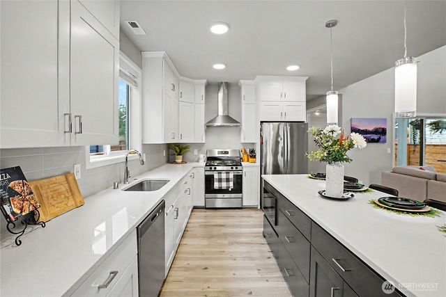 15137 Tyee Drive E, Bonney Lake, WA 98391