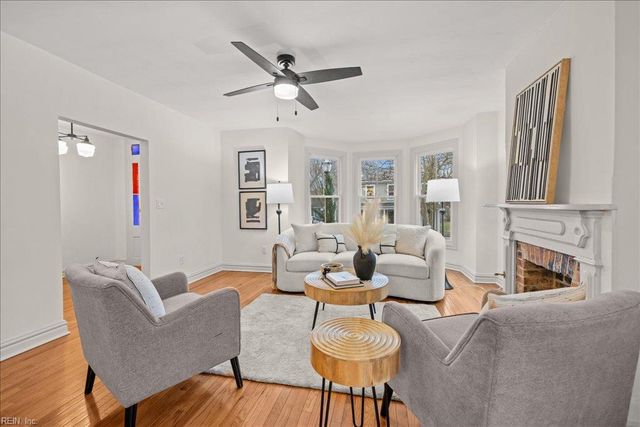 330 Main ST, Smithfield, VA 23430