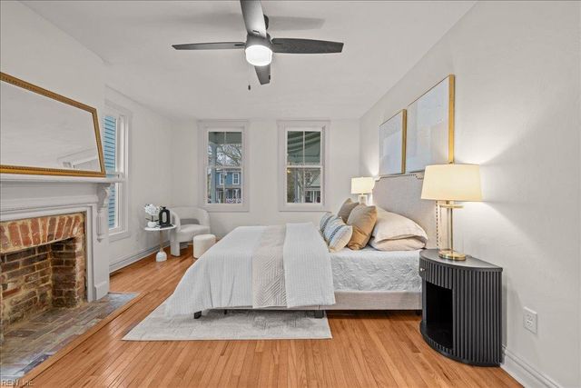 330 Main ST, Smithfield, VA 23430