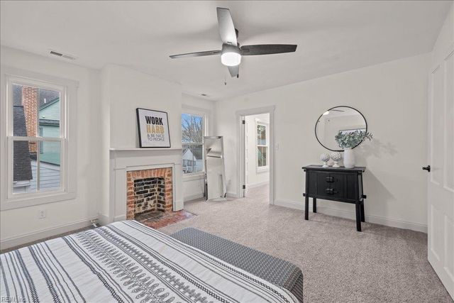 330 Main ST, Smithfield, VA 23430