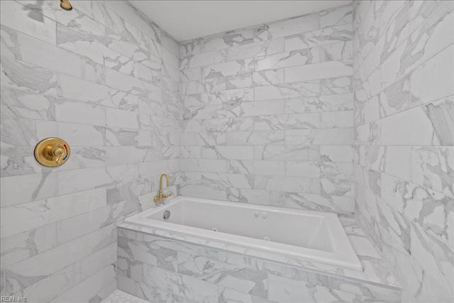 330 Main ST, Smithfield, VA 23430