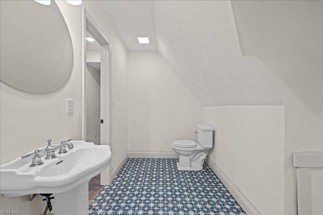 330 Main ST, Smithfield, VA 23430