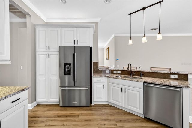 4949 SANDY GLEN WAY, Wimauma, FL 33598