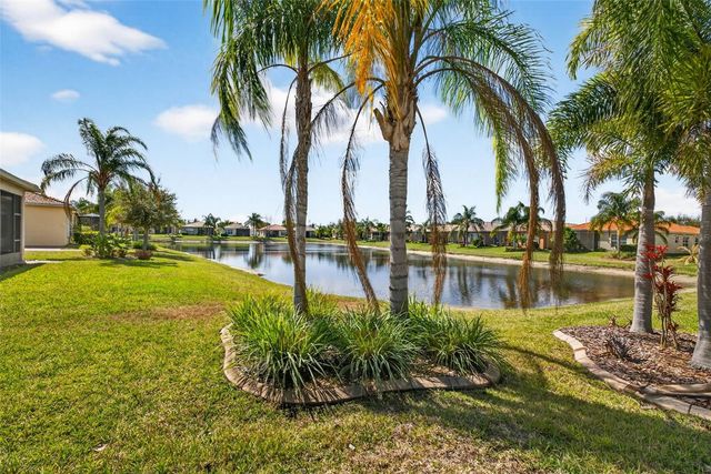 4949 SANDY GLEN WAY, Wimauma, FL 33598