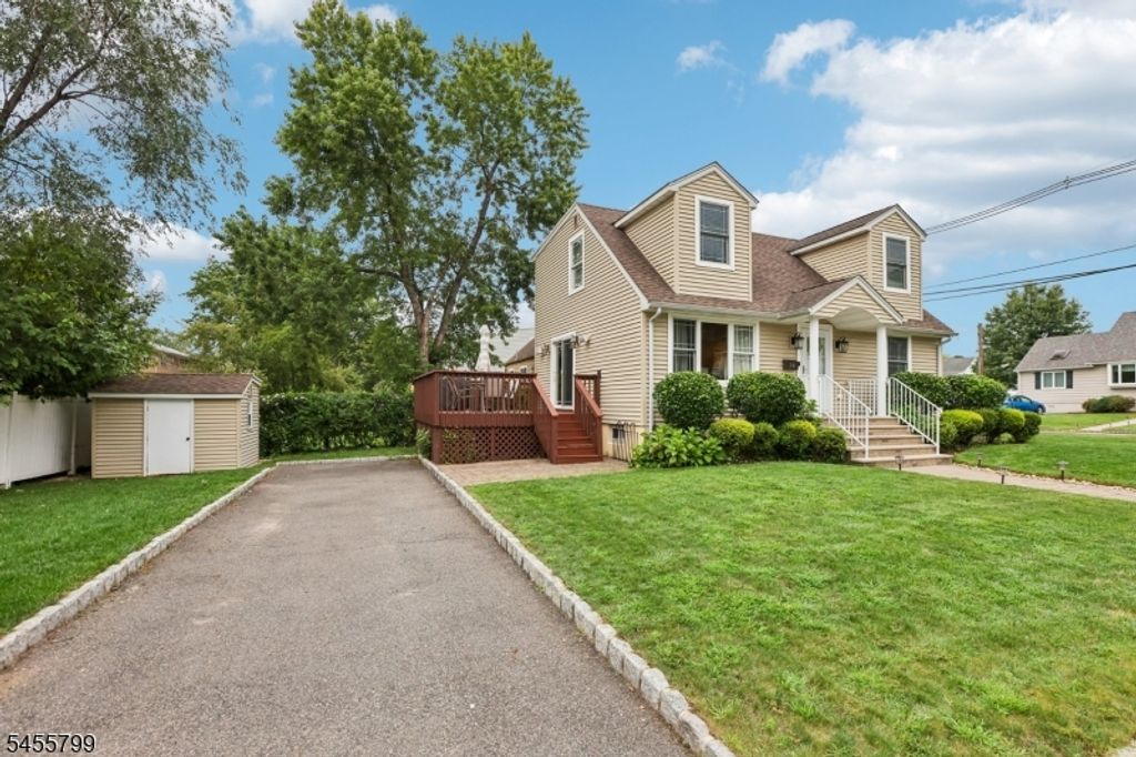 74 Overhill Rd, Belleville Twp., NJ 07109 — photo 4