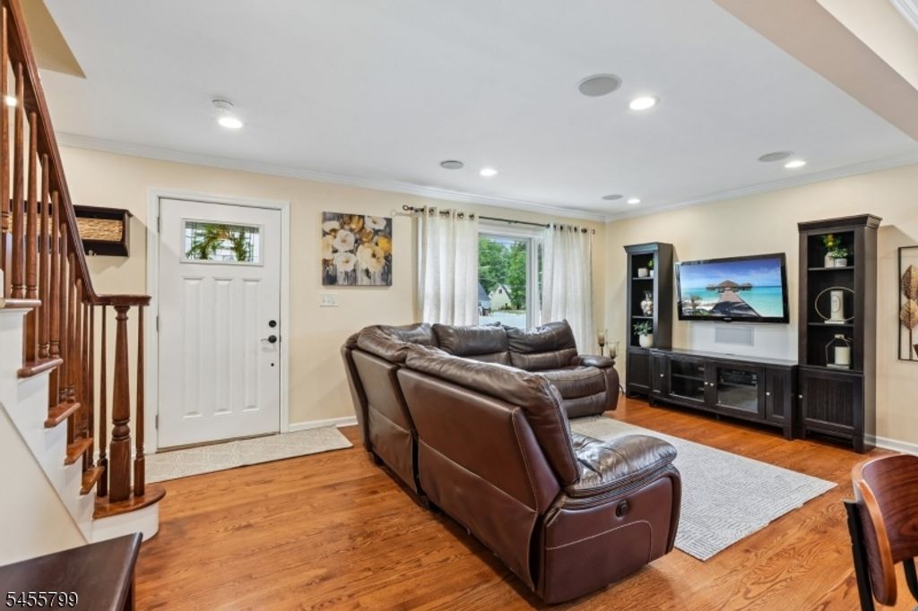 74 Overhill Rd, Belleville Twp., NJ 07109 — photo 5