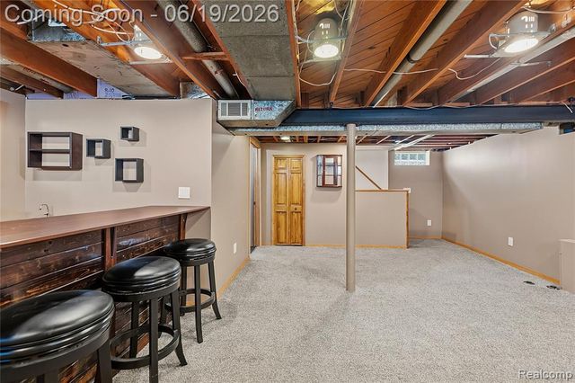 7228 Sterling Street, Center Line, MI 48015