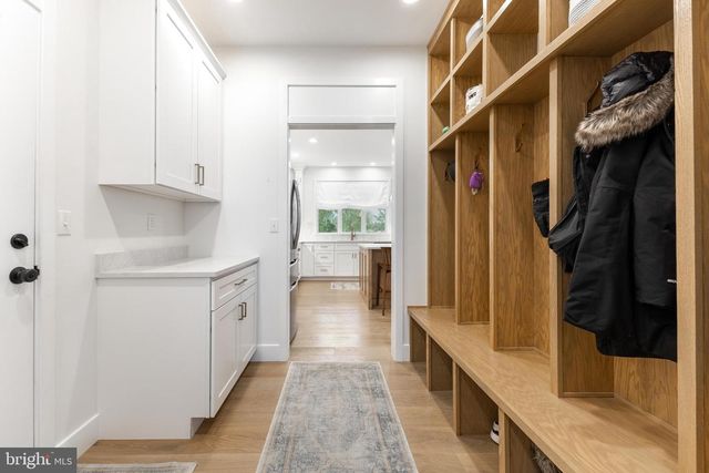 411 FARMHILL DR, State College, PA 16801