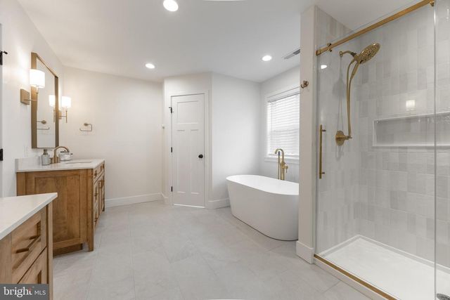 411 FARMHILL DR, State College, PA 16801