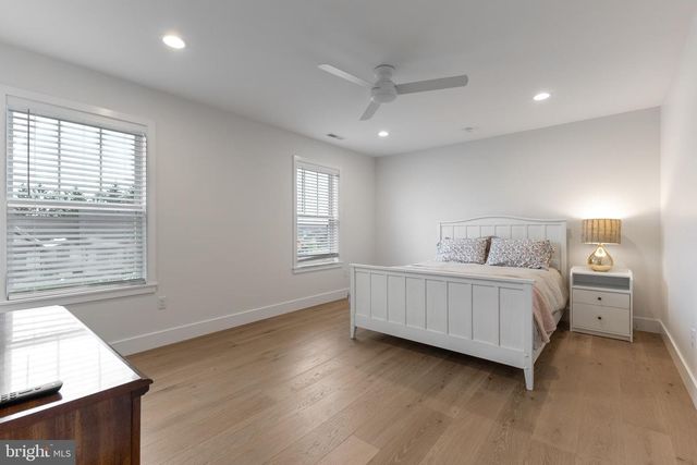 411 FARMHILL DR, State College, PA 16801