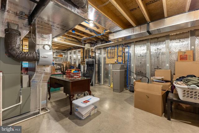 411 FARMHILL DR, State College, PA 16801