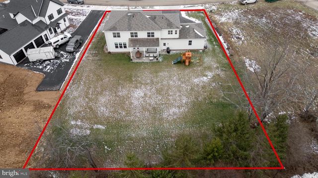 411 FARMHILL DR, State College, PA 16801