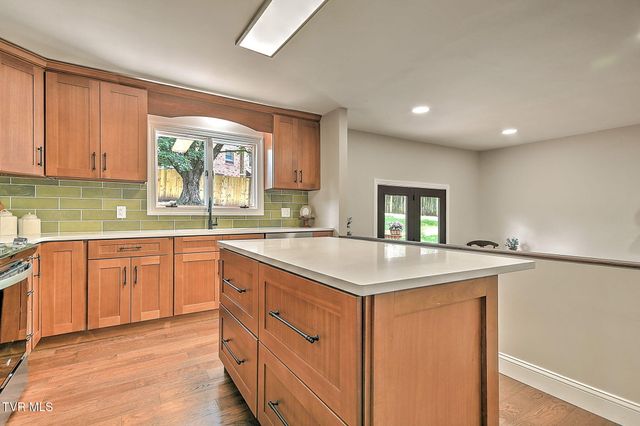 224 Greenway Road, Bristol, TN 37620