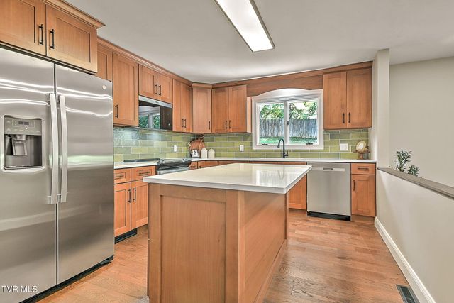224 Greenway Road, Bristol, TN 37620