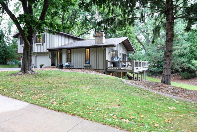 510 ROSEHILL ROAD, Kaukauna, WI 54130