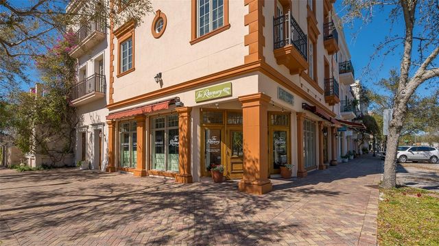 430 KUMQUAT COURT 202, Sarasota, FL 34236