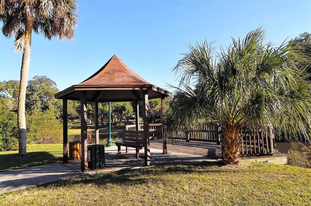 430 KUMQUAT COURT 202, Sarasota, FL 34236