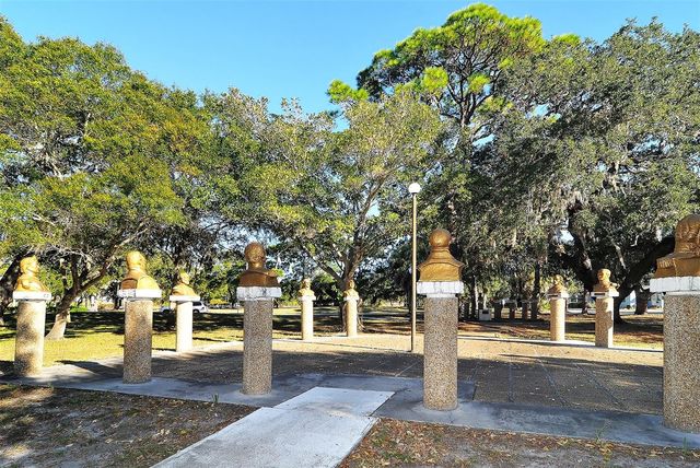 430 KUMQUAT COURT 202, Sarasota, FL 34236