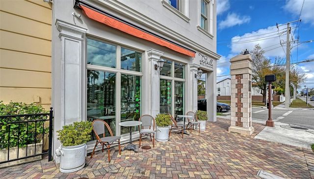 430 KUMQUAT COURT 202, Sarasota, FL 34236