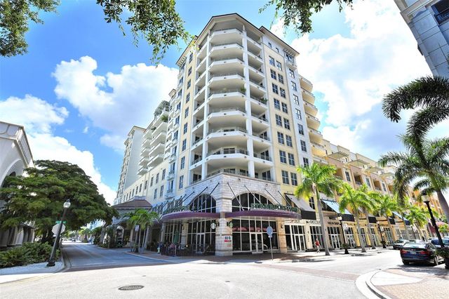 430 KUMQUAT COURT 202, Sarasota, FL 34236