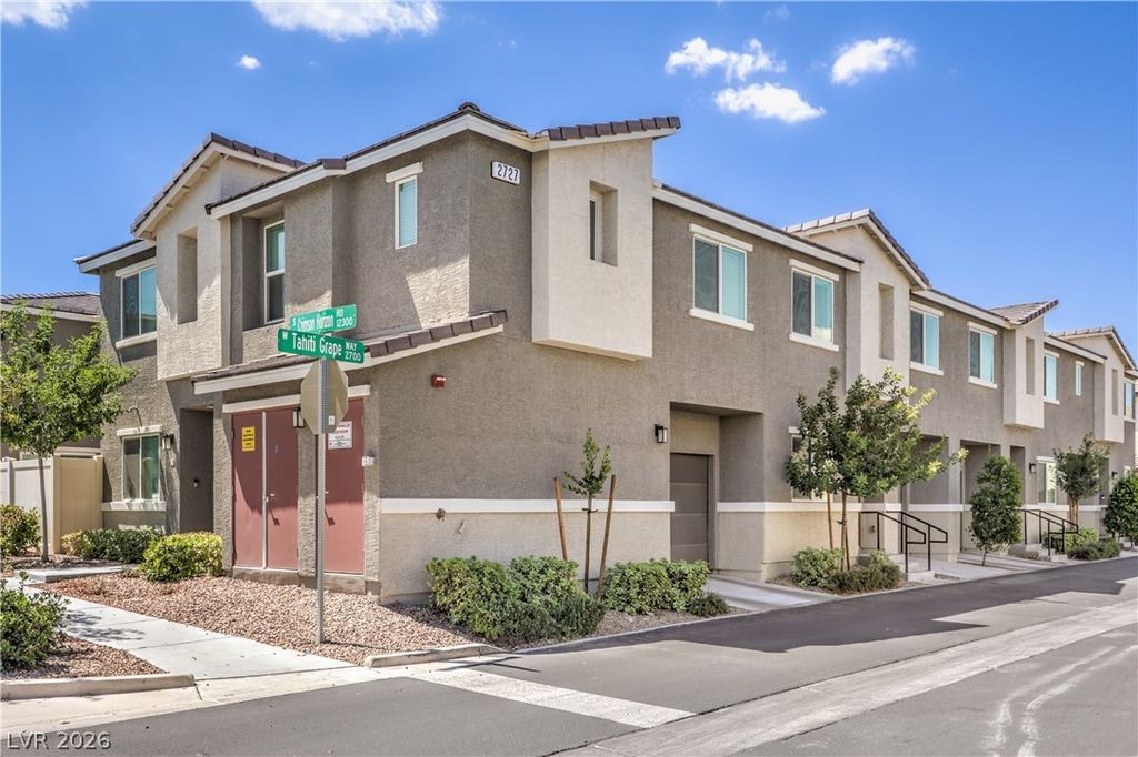 2727 Tahiti Grape Way 2, Las Vegas, NV 89183 — photo 2