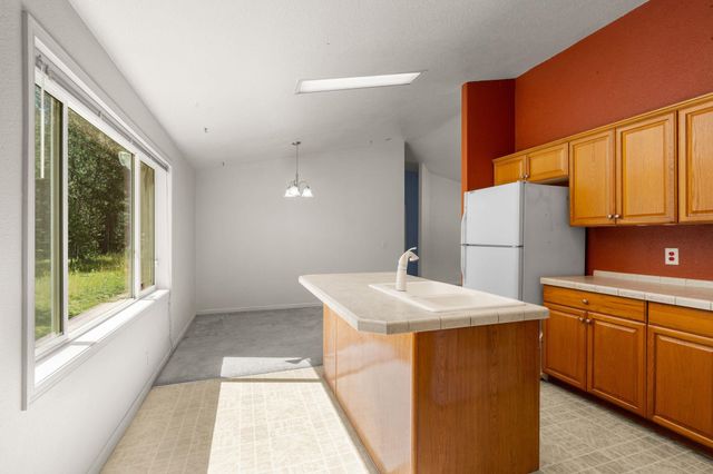 31 Arrow Ln, Newport, WA 99156