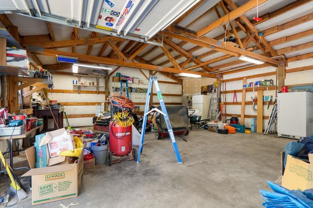 31 Arrow Ln, Newport, WA 99156