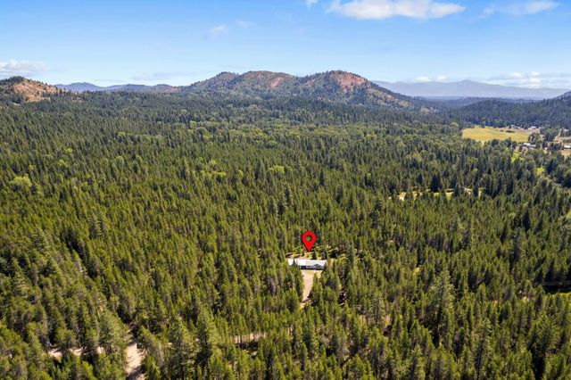 31 Arrow Ln, Newport, WA 99156