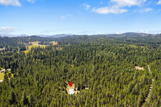 31 Arrow Ln, Newport, WA 99156