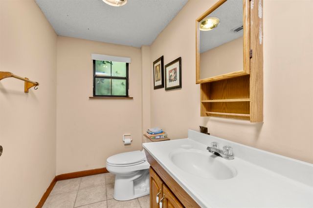 545 Ray Edwards Rd, St Augustine, FL 32086