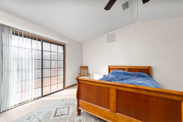 545 Ray Edwards Rd, St Augustine, FL 32086