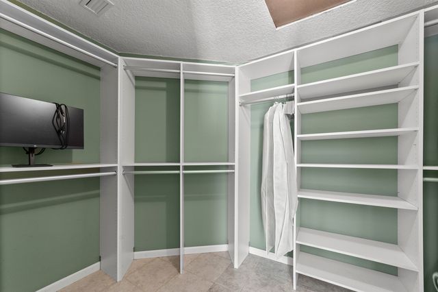 545 Ray Edwards Rd, St Augustine, FL 32086