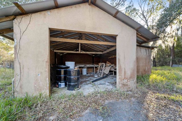 545 Ray Edwards Rd, St Augustine, FL 32086