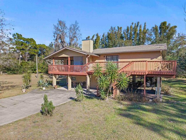 545 Ray Edwards Rd, St Augustine, FL 32086
