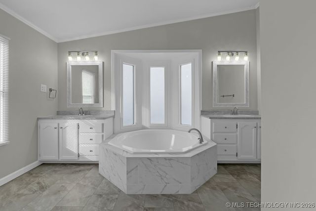 21914 W 42nd Street, Sand Springs, OK 74063