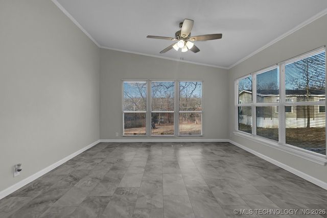 21914 W 42nd Street, Sand Springs, OK 74063