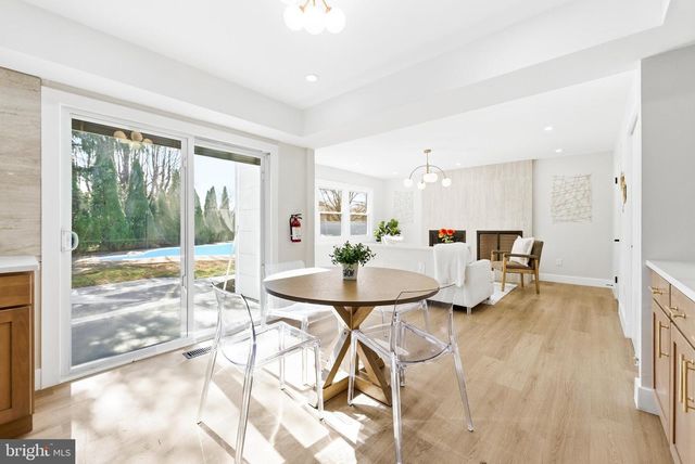 45 TENNYSON LN, Willingboro, NJ 08046