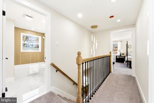 45 TENNYSON LN, Willingboro, NJ 08046