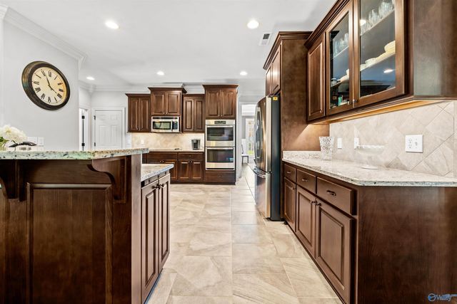 178 Rainbow Glen Circle, Madison, AL 35758