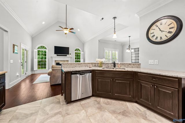178 Rainbow Glen Circle, Madison, AL 35758