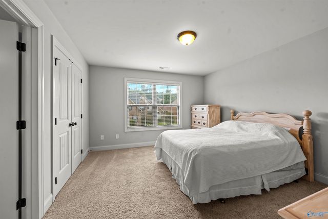 178 Rainbow Glen Circle, Madison, AL 35758