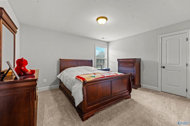 178 Rainbow Glen Circle, Madison, AL 35758
