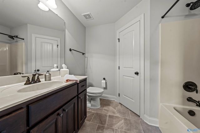 178 Rainbow Glen Circle, Madison, AL 35758