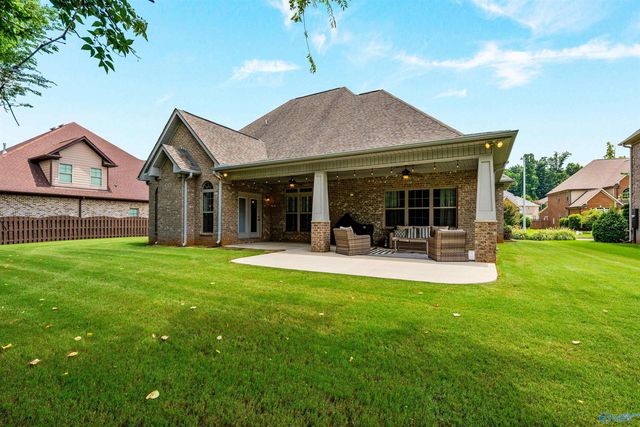 178 Rainbow Glen Circle, Madison, AL 35758