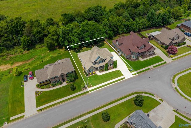 178 Rainbow Glen Circle, Madison, AL 35758